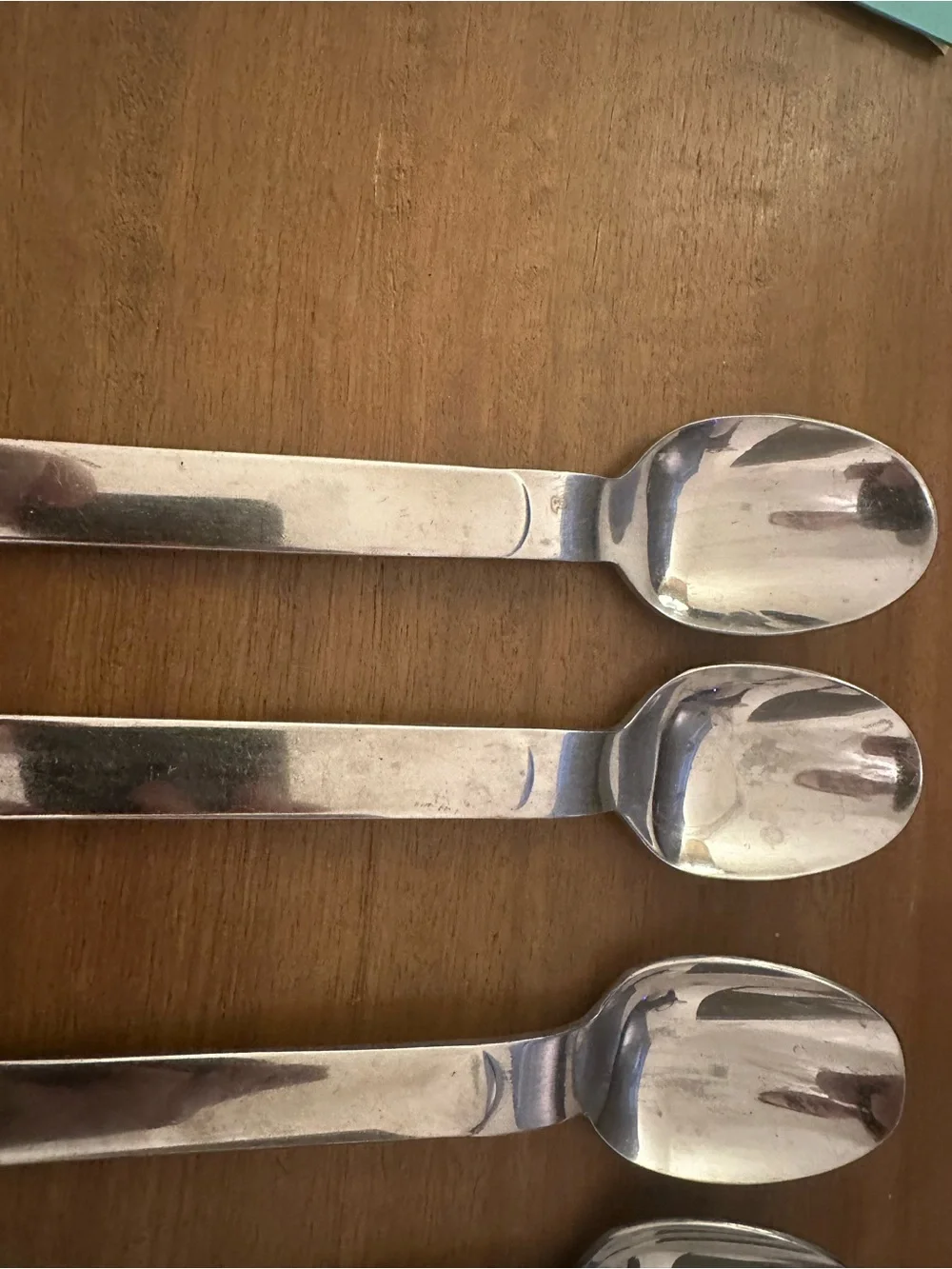 Vintage Reed& Barton Stainless SteelSpoons - Silver (Set of 8)